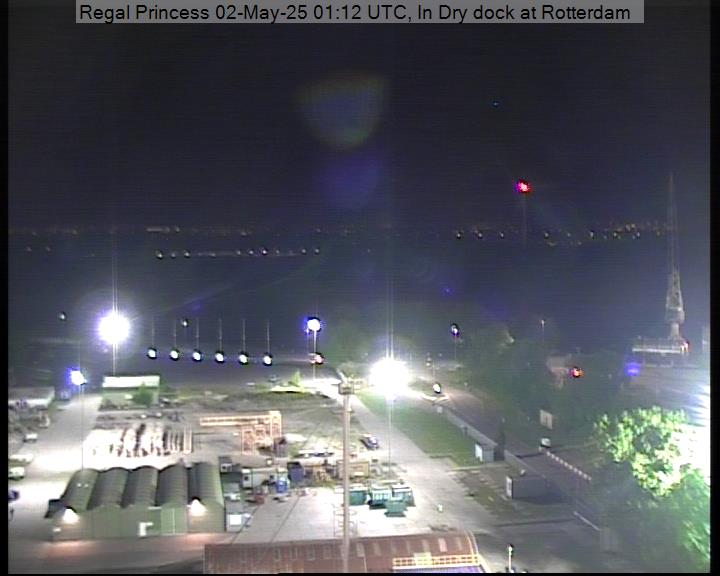 A live picture from the bridge of the Regal Princess